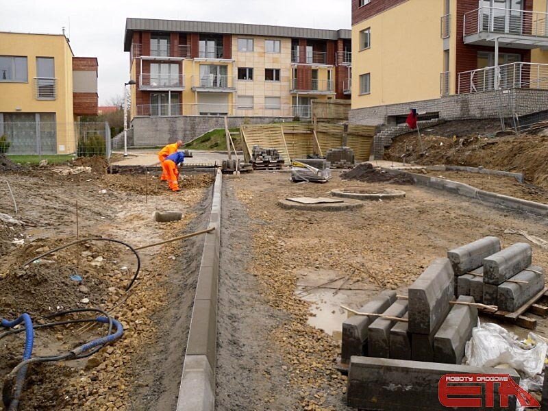 budowa_osiedla_mieszkaniowego_-_katowice_mie_zacisze_20100418_1287959497
