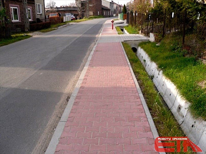 dbrowa_grnicza_ulprzelotowa_20101104_1771714518