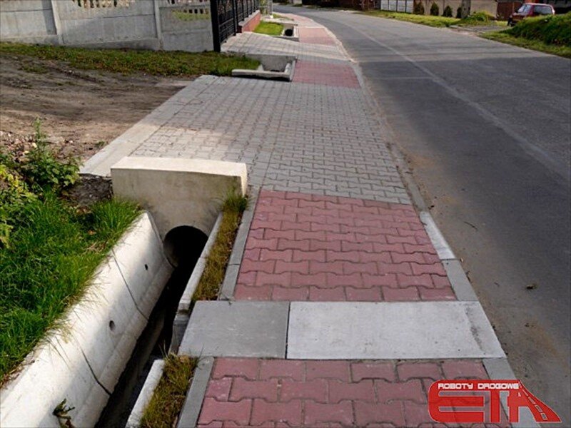 dbrowa_grnicza_ulprzelotowa_20101104_1789573082