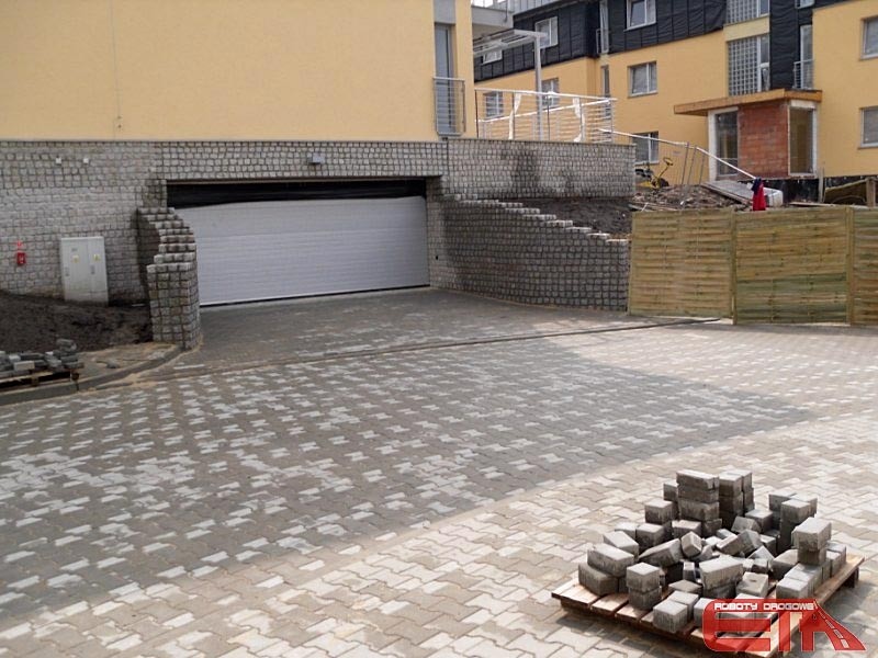 budowa_osiedla_mieszkaniowego_-_katowice_mie_zacisze_20100418_1798586391