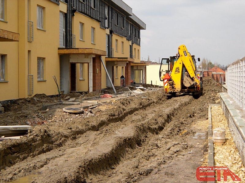 budowa_osiedla_mieszkaniowego_-_katowice_mie_zacisze_20100418_2054650321